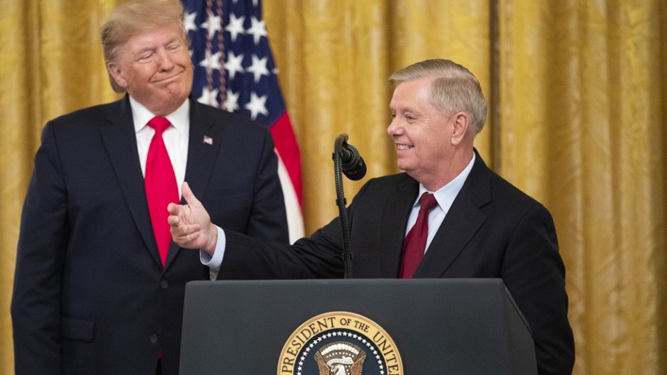 Trump Urges Senate to Pass Cryptocurrency Legislation in Honor of Senator Lindsey Graham