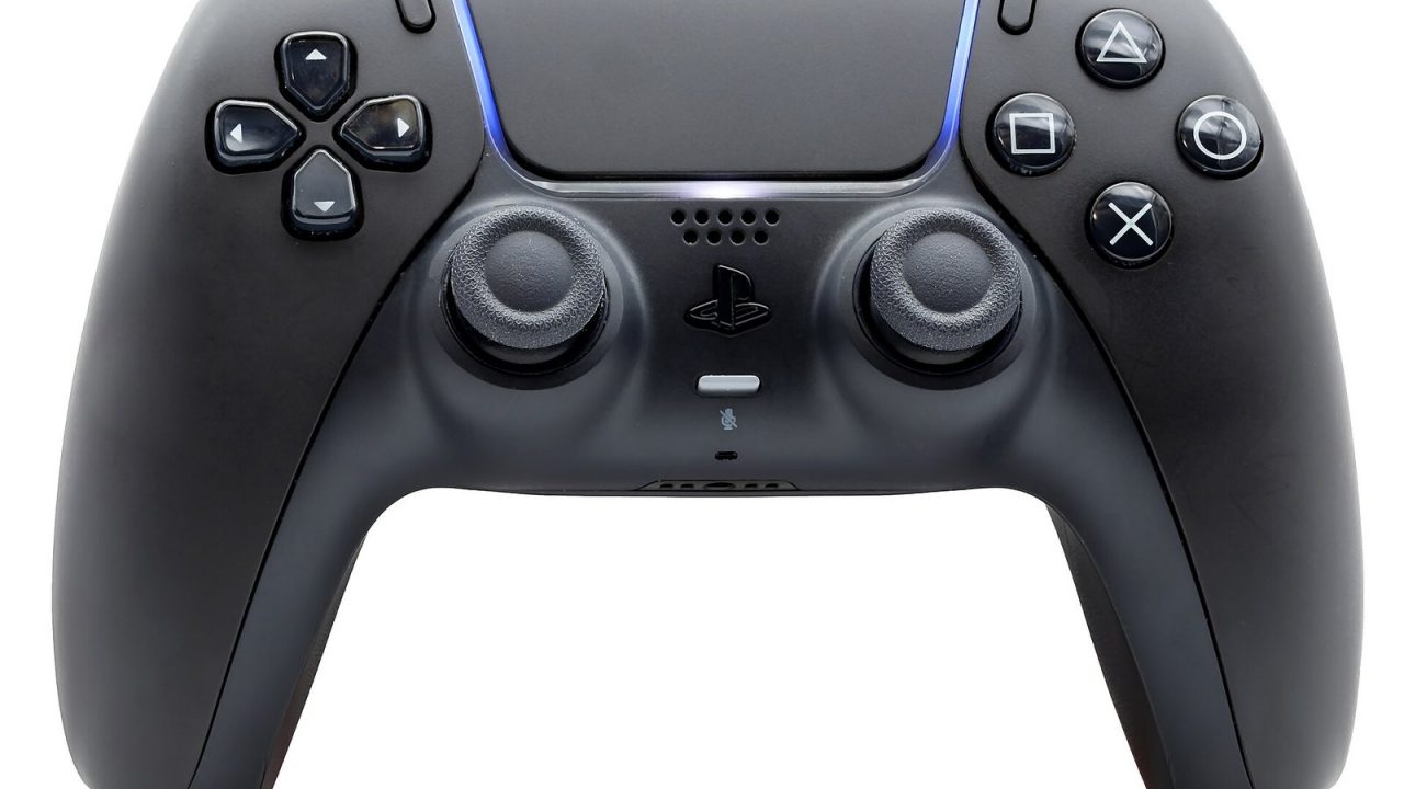 Midnight Black DualSense controller seen from the front